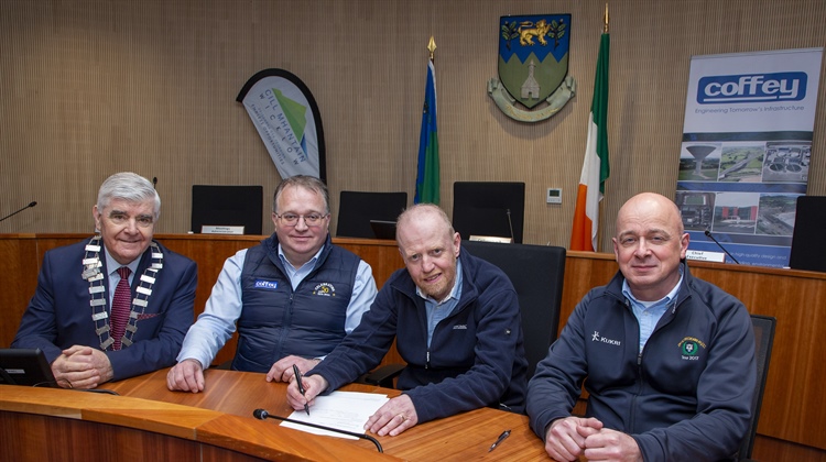 Wicklow County Council signs contracts for the construction of the Delgany to Blacklion (Chapel Road) pedestrian and cycle improvement scheme