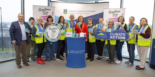The launch of the reusable ‘Greystones Cup’ campaign