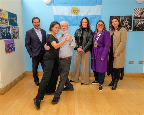 ARGENTINE AMBASSADOR CELEBRATES CULTURE NIGHT IN BRAY