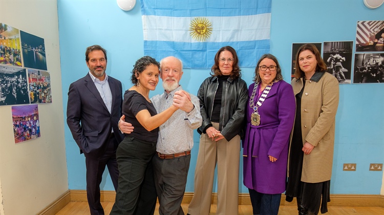 ARGENTINE AMBASSADOR CELEBRATES CULTURE NIGHT IN BRAY